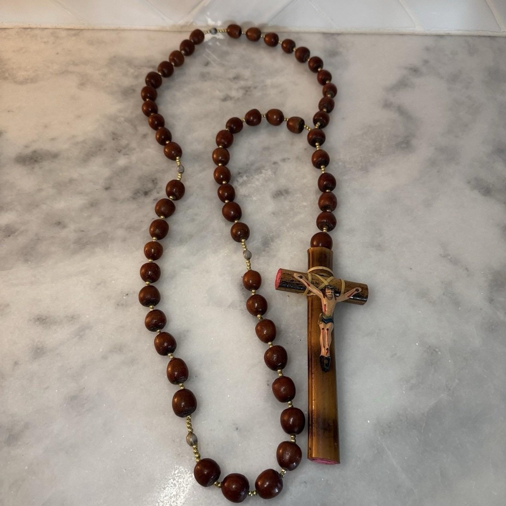 Vintage Bamboo Catholic Rosary Crucifix Cross Prayer Beads Religious Necklace - Picture 2 of 3